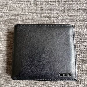 New Tumi Wallet